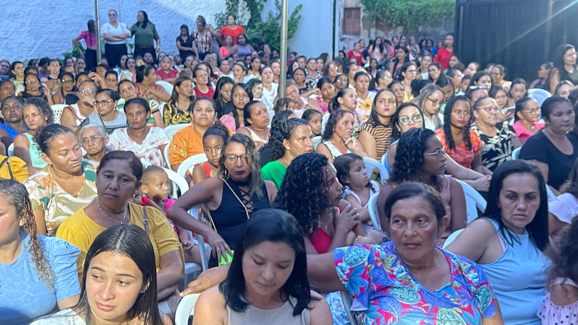 Encontro “Ella com elas” reune quase mil mulheres em  Buriti Bravo