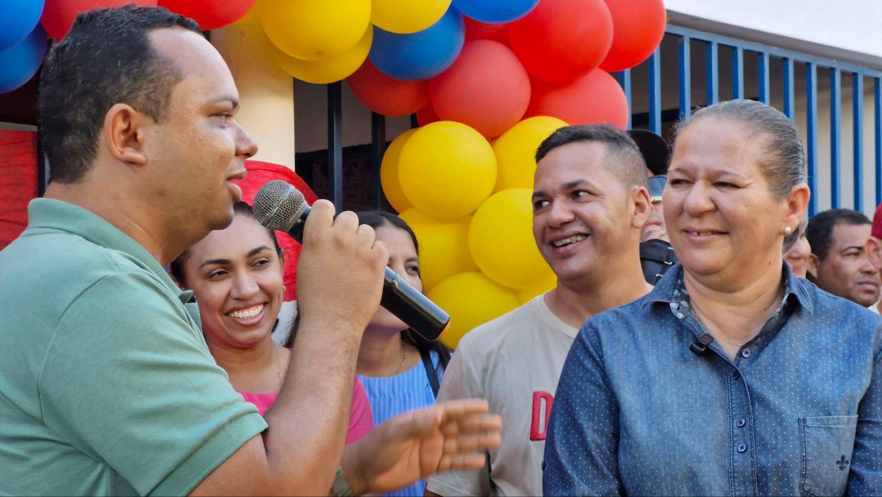 Luciana Leocádio inaugura reforma e ampliação da 33° escola no do Povoado Três Lagoas