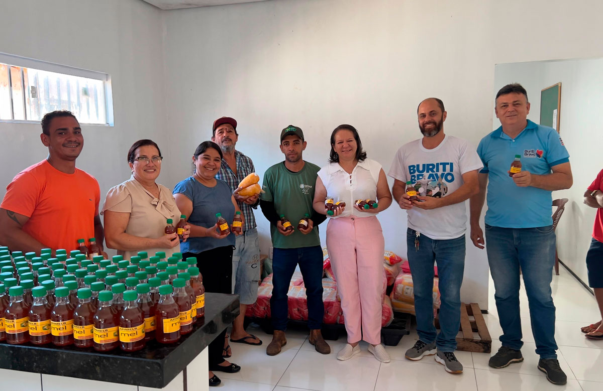 Prefeita Luciana Leocádio fortalece agricultura familiar e apoia projetos sociais em Buriti Bravo